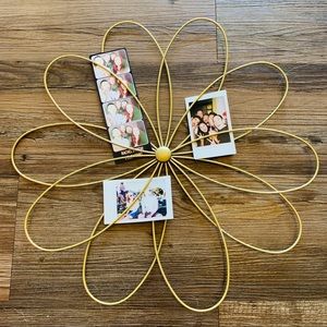 Flower Photo Holder Wall Decor